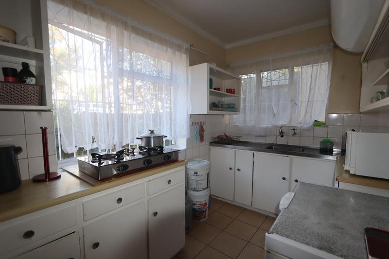 2 Bedroom Property for Sale in Wynberg Upper Western Cape